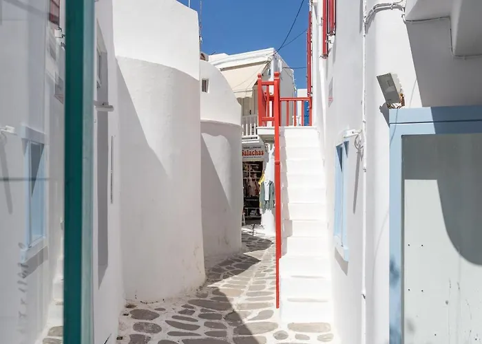 Chiara Mykonos III